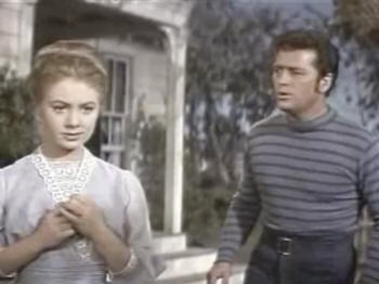 Gordon McRae and Shirley Jones in Carousel