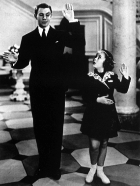 George Murphy and Shirley Temple in Little Miss Broadway