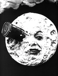 Fraim of moon with capsule in eye from Voyage dans la Lune