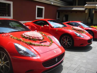 Ferraris given as dowry by Xing Libing in 2012